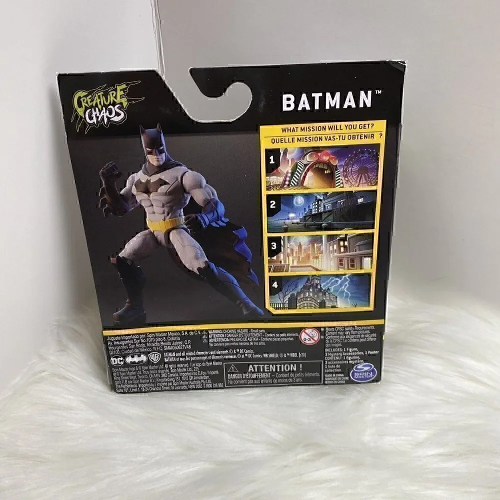 NEW Batman 4” DC The Caped Crusader w/ 3 Mystery Accessories 1st Edition